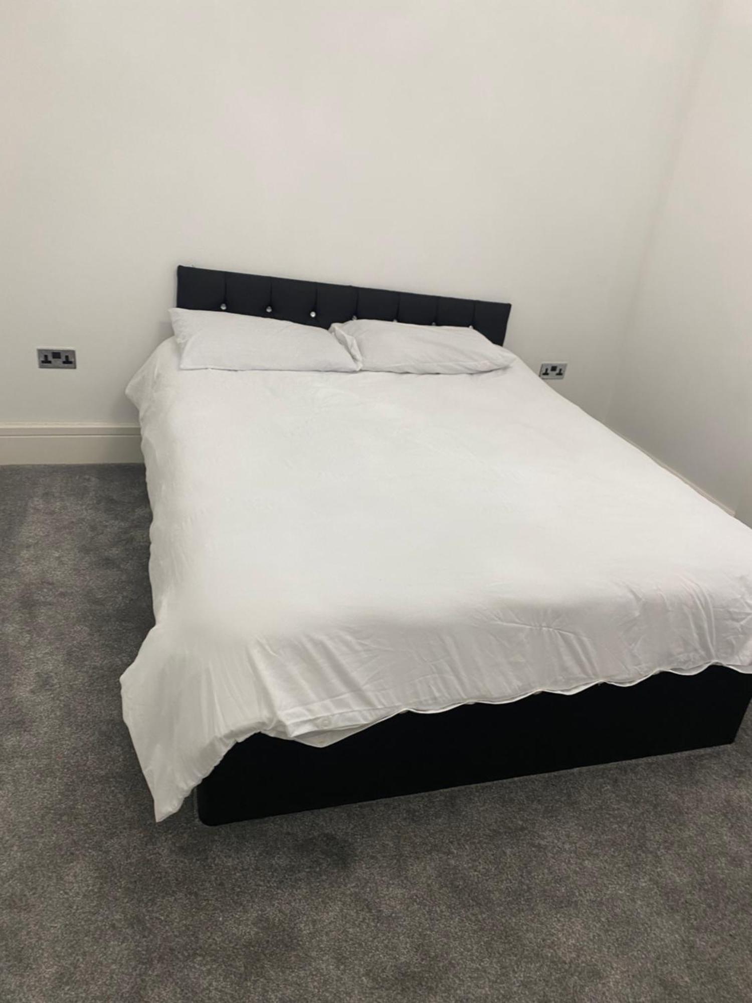 Designer Apartment Apt6 Wolverhampton Exterior photo